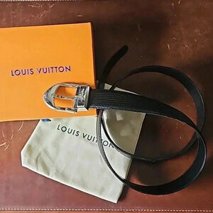 Louis Vuitton Saintulle Noir Epi Belt 104cm Fits Size 31 - 36 - Pre-owned
